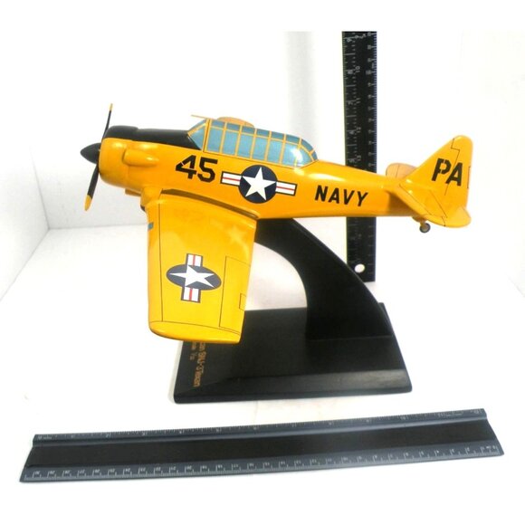 North American SNJ-5 Texan Model Airplane Yellow Navy Trainer Replica Display - Picture 1 of 14